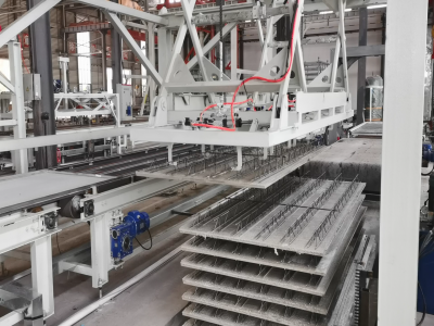 免拆底模鋼筋桁架樓承板設備廠家：天意機械免拆樓承板設備，推動建筑高效發展